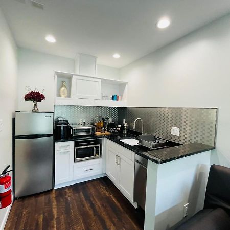 Appartement Sonsak - Unit 4 à Charlottesville Extérieur photo